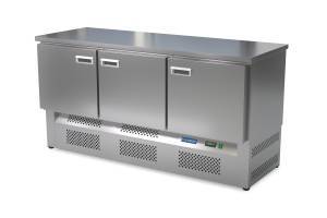 стол холодильный кондитерский (нижний агрегат, столешница нерж) 1650*800*850 3 двери для общепит